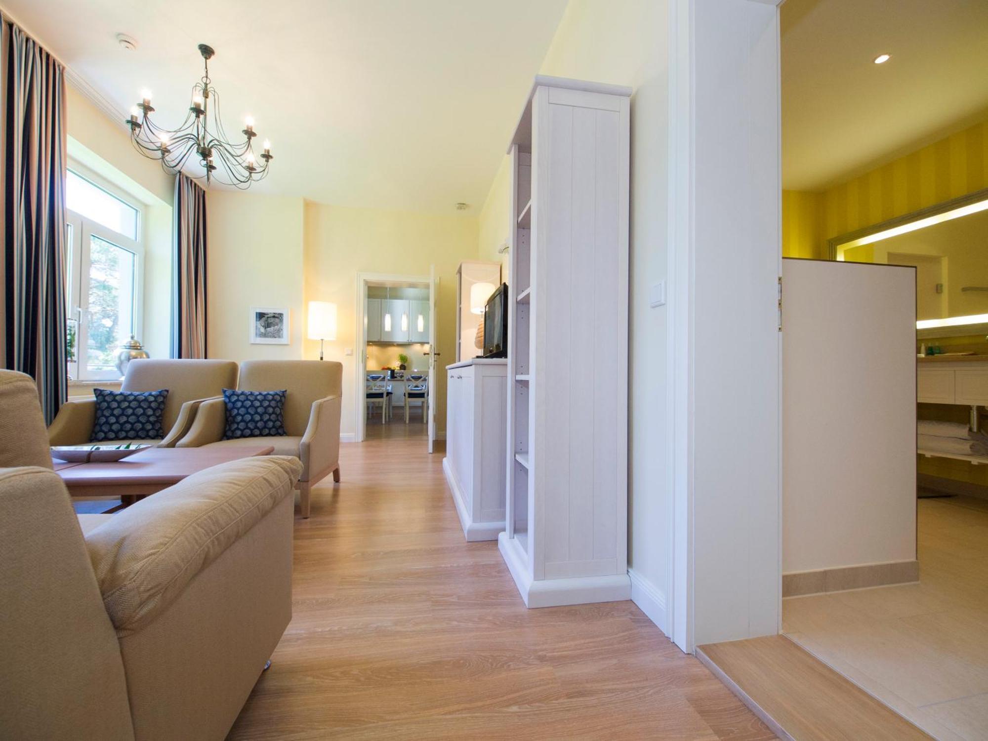Steigenberger Grandhotel & Spa Heringsdorf Buitenkant foto Interior of a serviced apartment in Munich, Germany